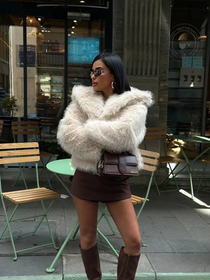 The Heiress Coat - in Beige