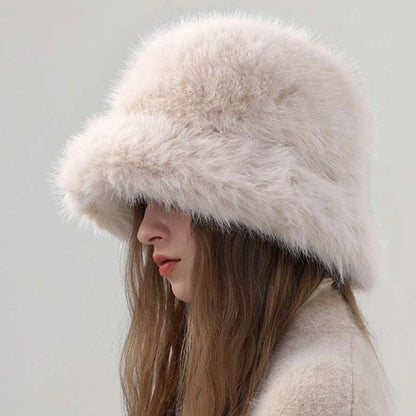 The Giselle Fur Hat - in Beige