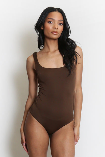 The Essential Square-Neck Bodysuit - in Espresso