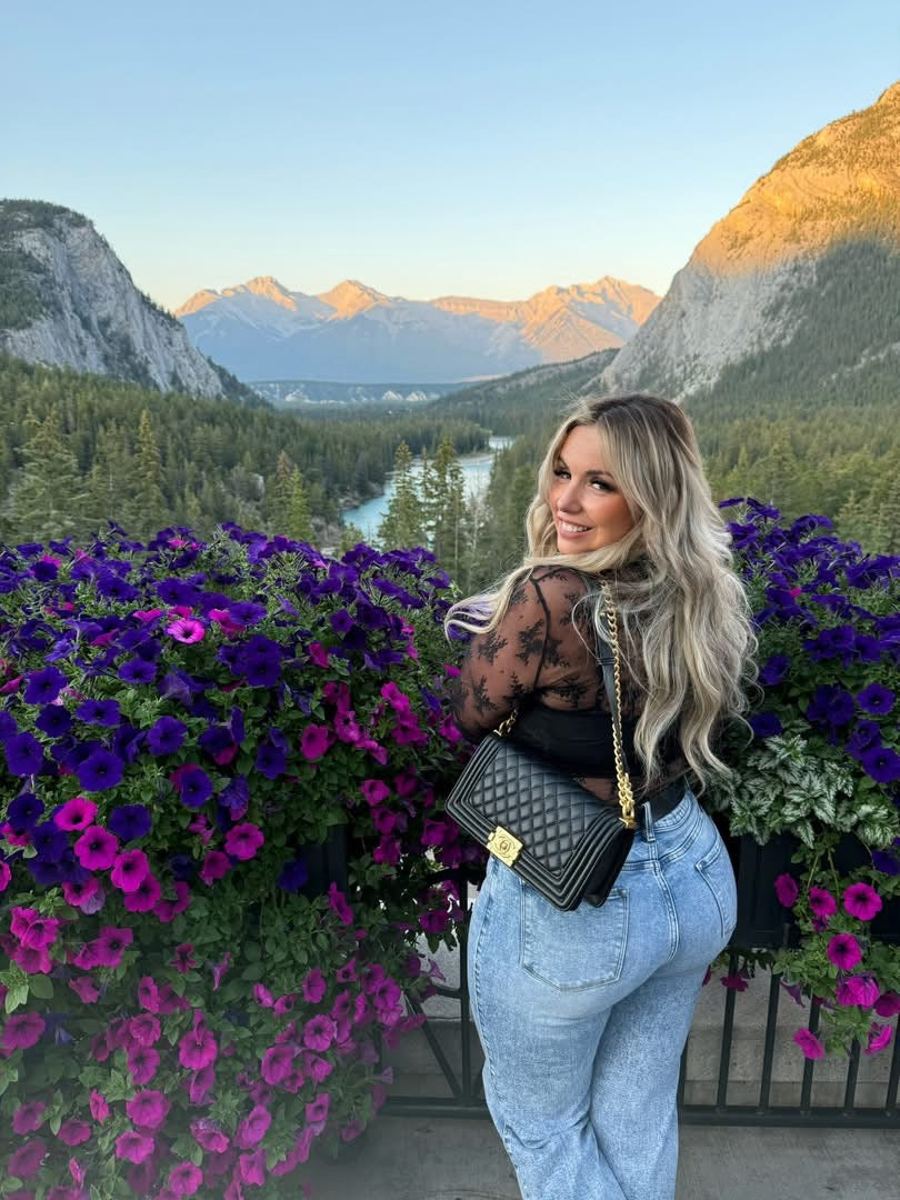 Midnight Lace Top - Classic Black