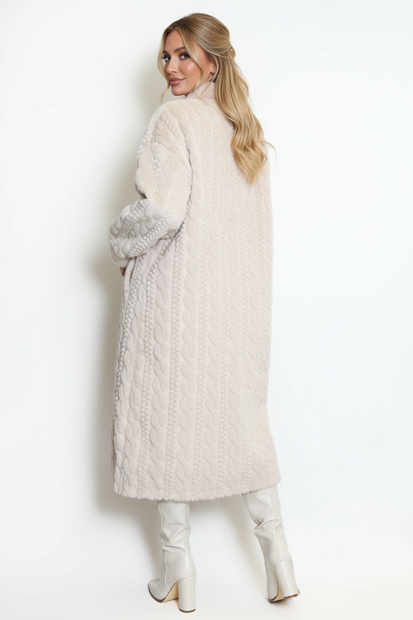 The Chalet Luxe Faux Fur Coat - in Creamcycle